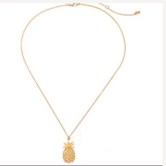 PINEAPPLE CRYSTAL PENDANT NECKLACE - Picture 4 of 4